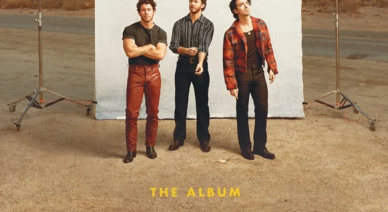 Jonas Brothers The Album