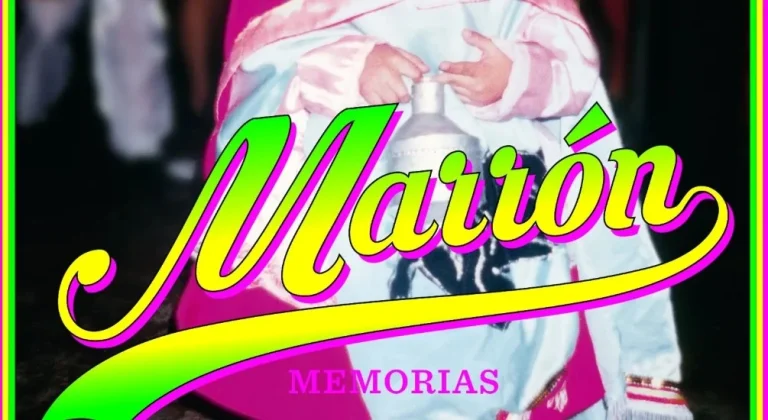 marrón